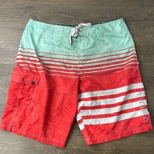 O’Neill Mens Red Mint Green Board Shirts, size 36